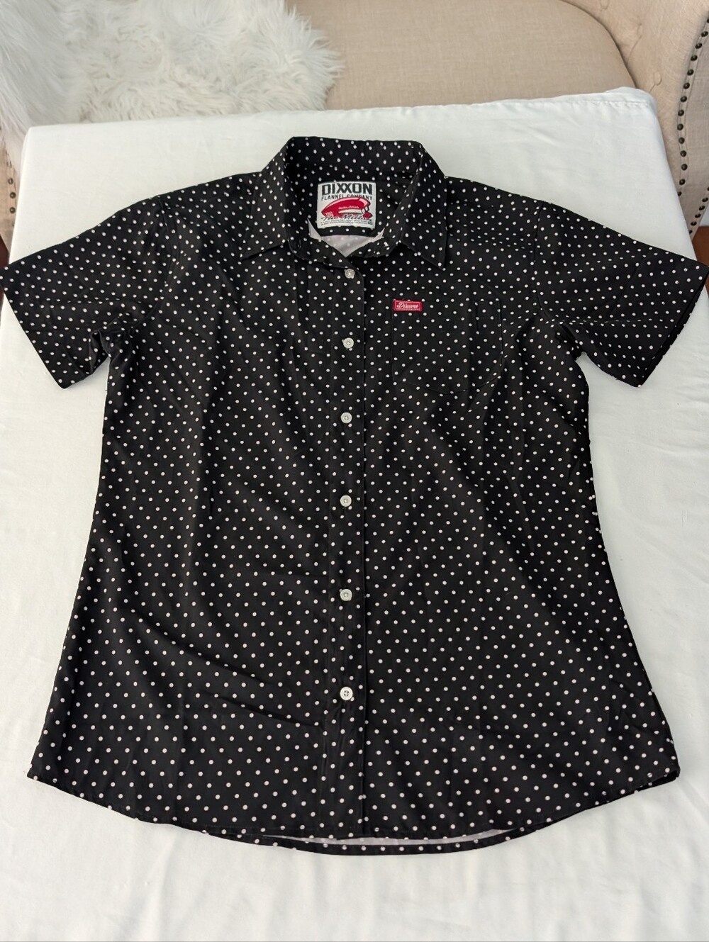 DIXXON the Milton Black Short-Sleeve with White Polka Dots Fit Woman's Sz L.
